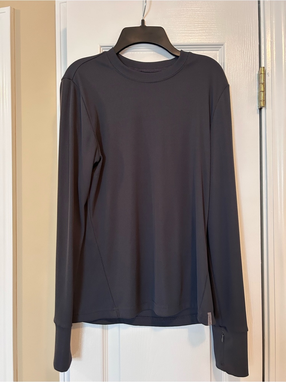 BUNDLE Landau Long-Sleeve Athletic Shirt in Charcoal and Navy